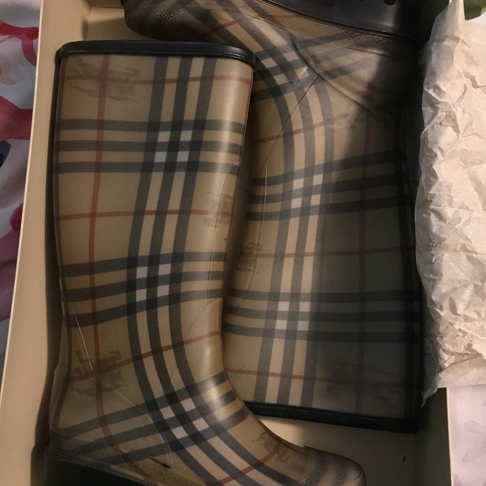 Burberry Rainboots